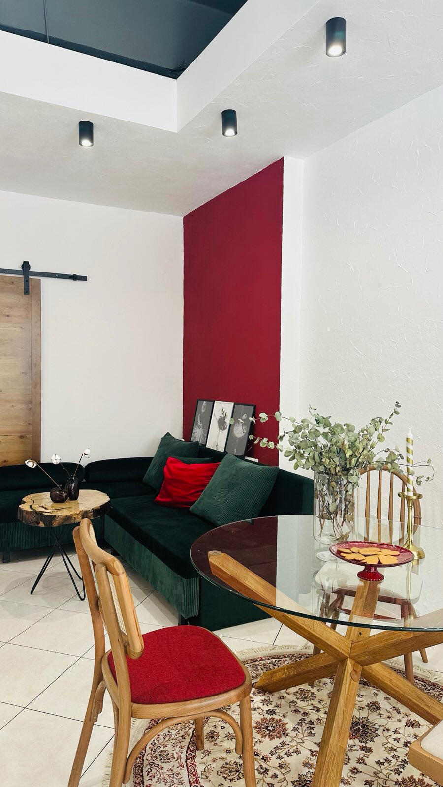 Зала за събития в центъра на София. Зала за събития в центъра на София. За Рожден ден или бебешка погача.